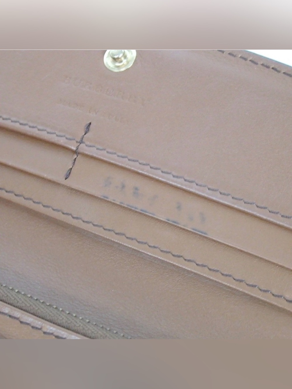 Burberry Nova Check Continental Wallet π - Picture 14 of 16